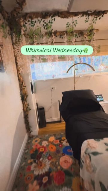 🌼Your weekly reminder that self-care can be both effective and enchanting🌼#whimsicalwednesday #waxing209 #modestowaxing #booktoday❤️
